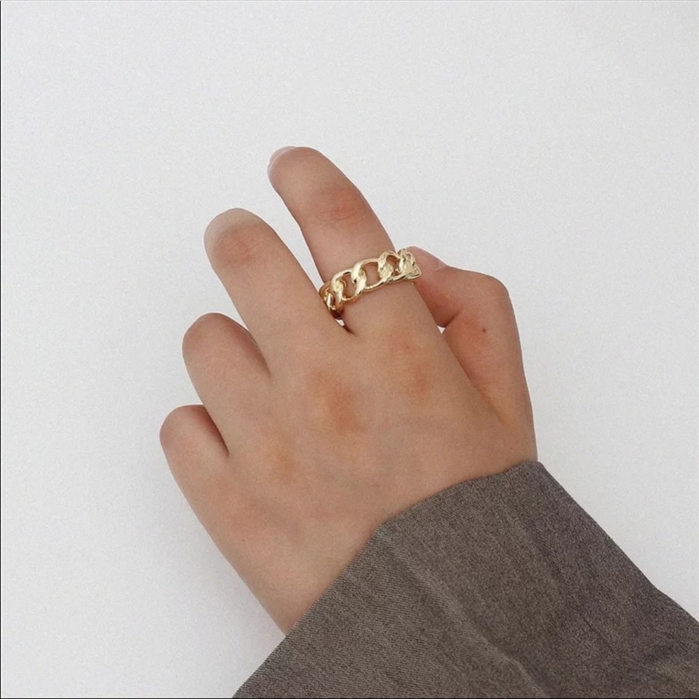 🆕 Chain Link Ring - Picture 3 of 6